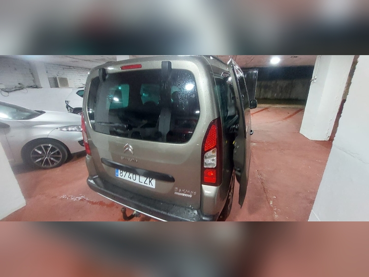 Citroen Berlingo 1.6 92CV foto 6